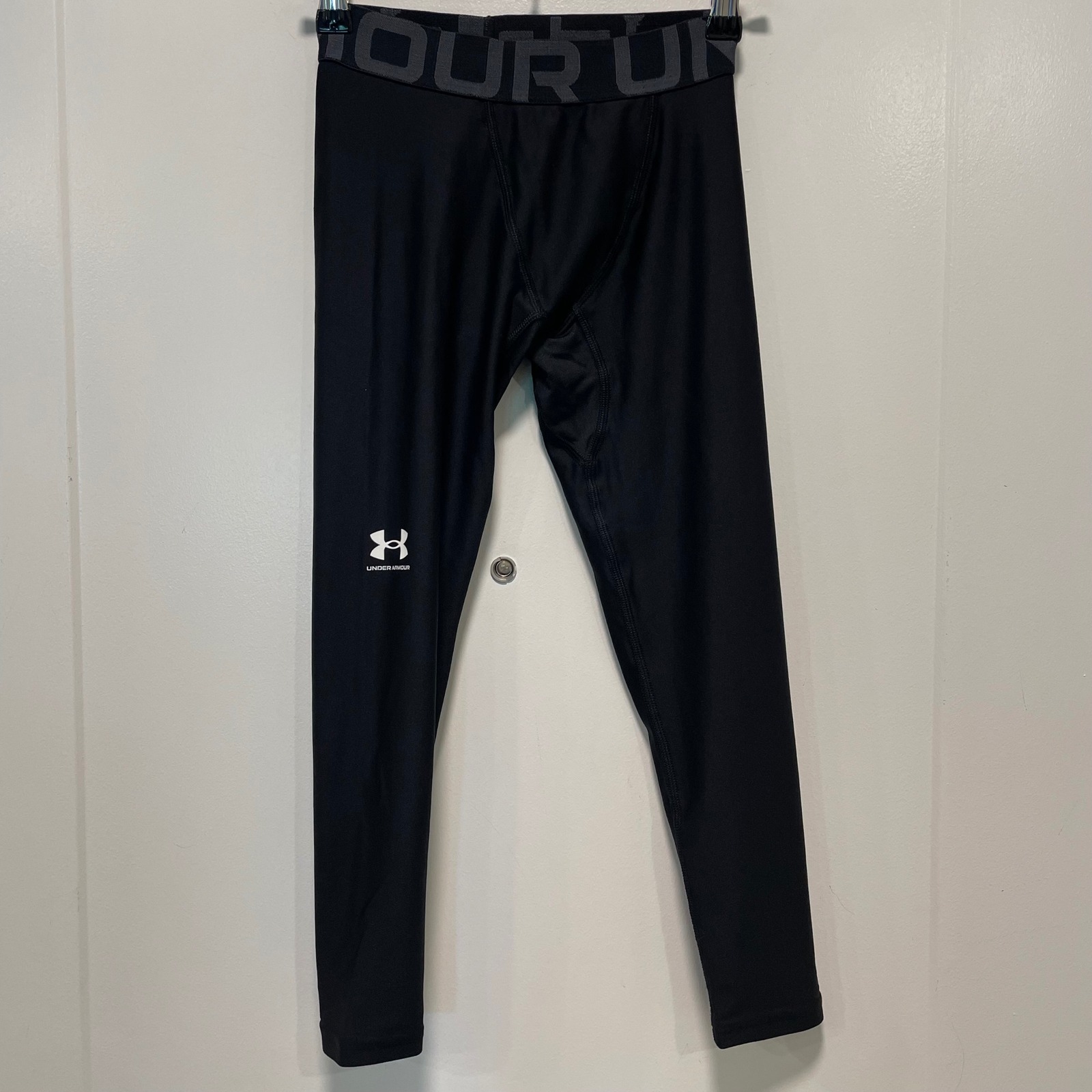 Under Armour Boys Heatgear Armour Leggings Black Yxs 1361738 Compression Pants